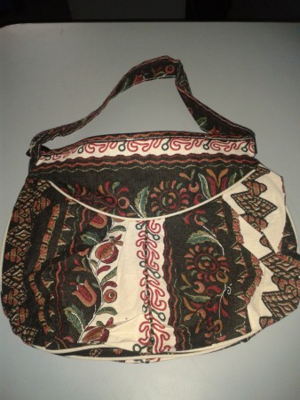 BOLSO DE PLAYA O PARA EL DIA A DIA MUY PRACTICOS $ 3.500